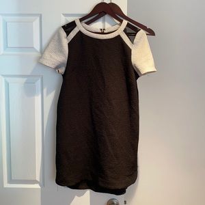 Kenzie so M shirt or dress